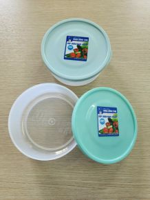Hộp thực phẩm tròn
