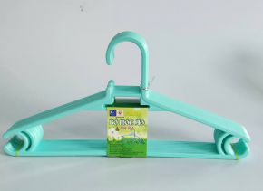 Móc áo nhựa MA006